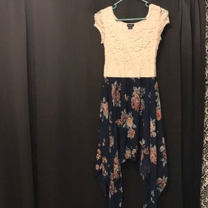 Floral Flowy Less Dress